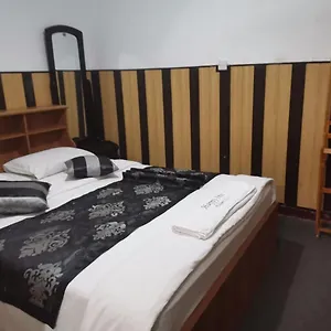 Bed & Breakfast Happy, Nuwara Eliya